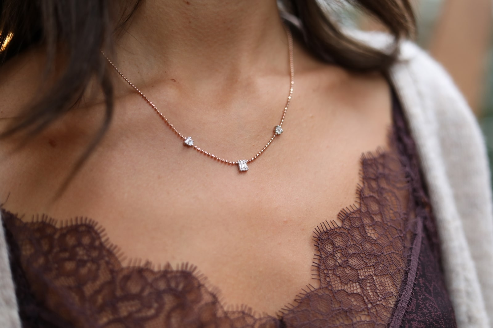 Sıra Baget Pırlanta Kolye