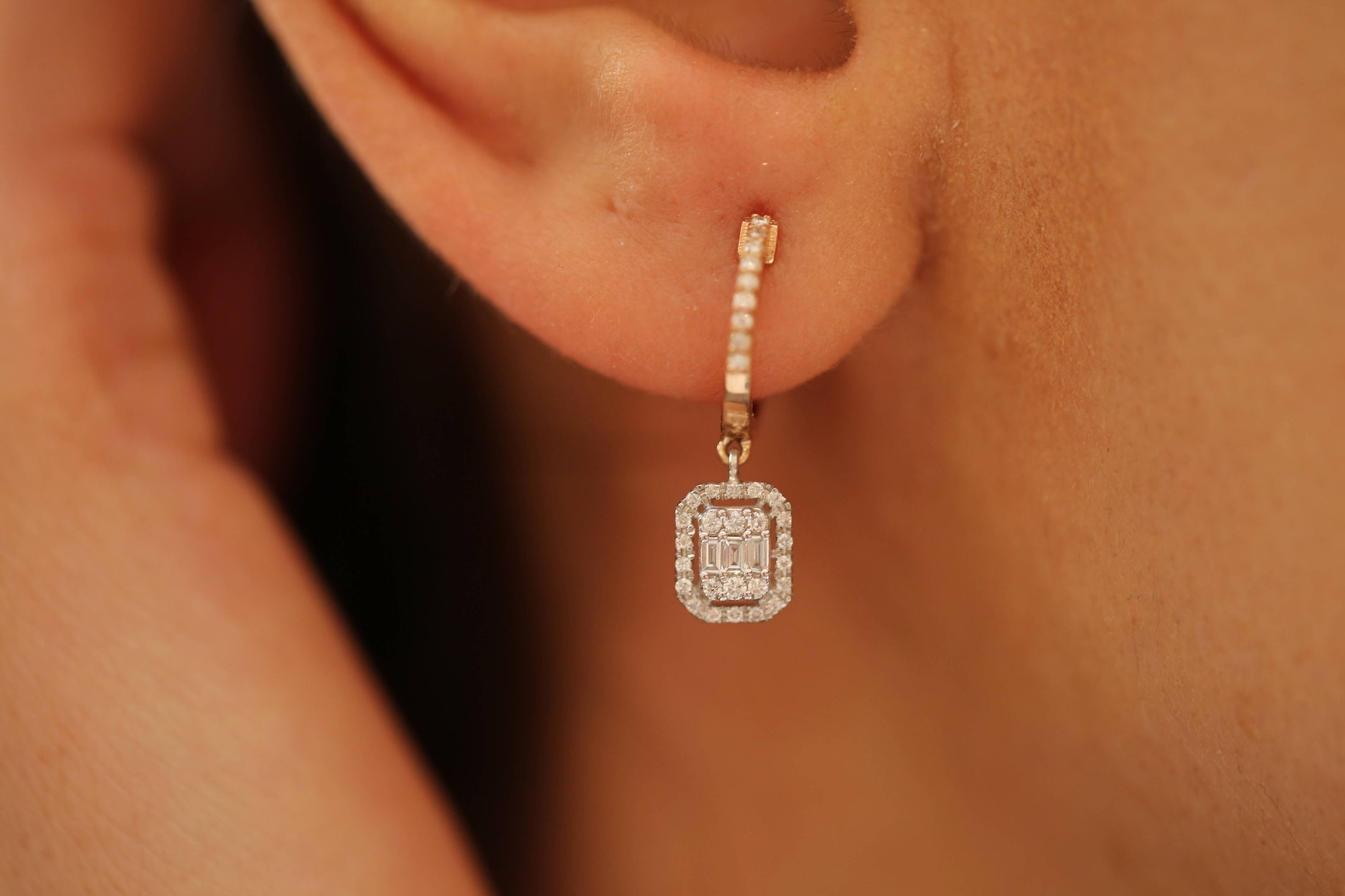 Klasik Baget Pırlanta Küpe