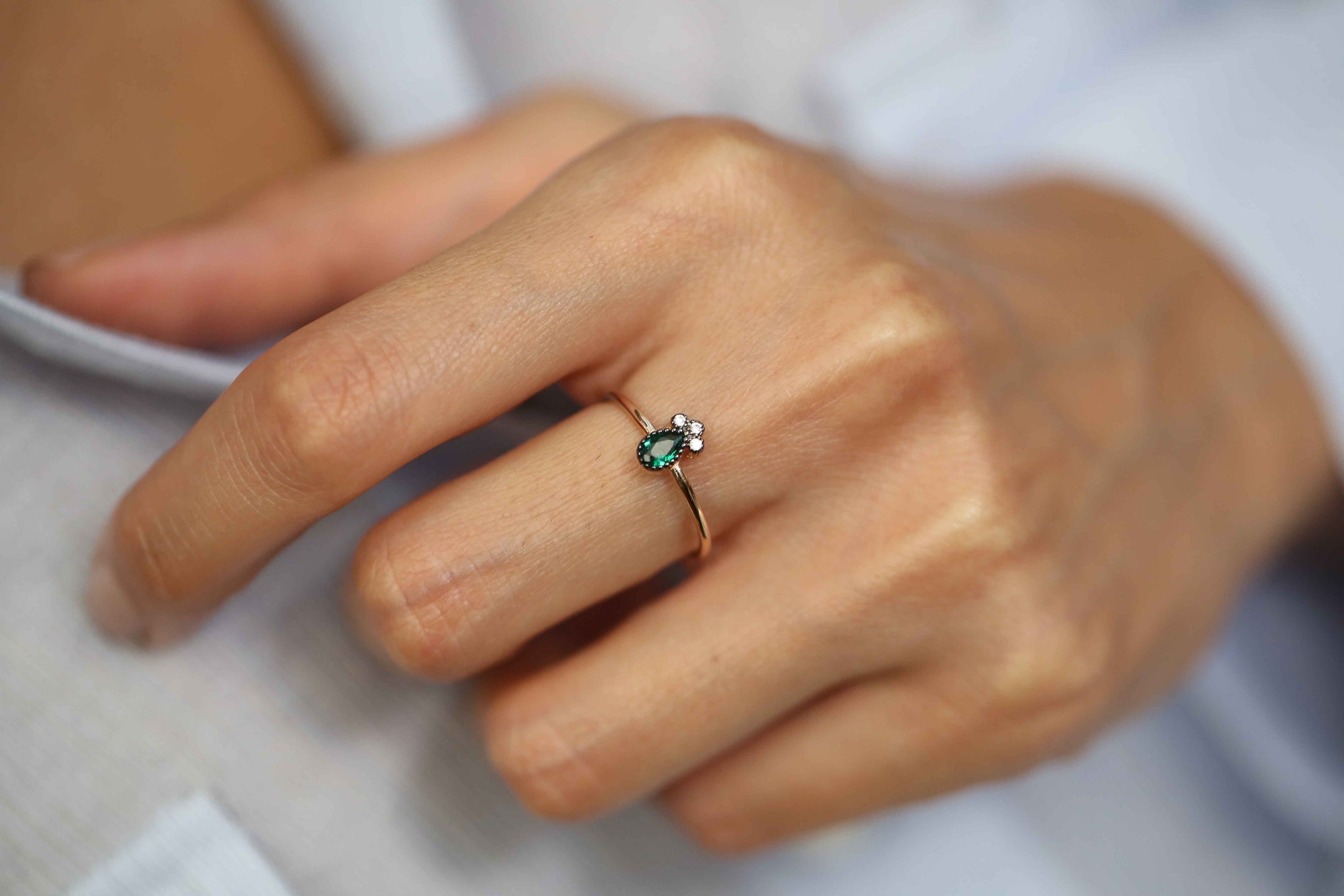 Damla Zümrüt Yüzük