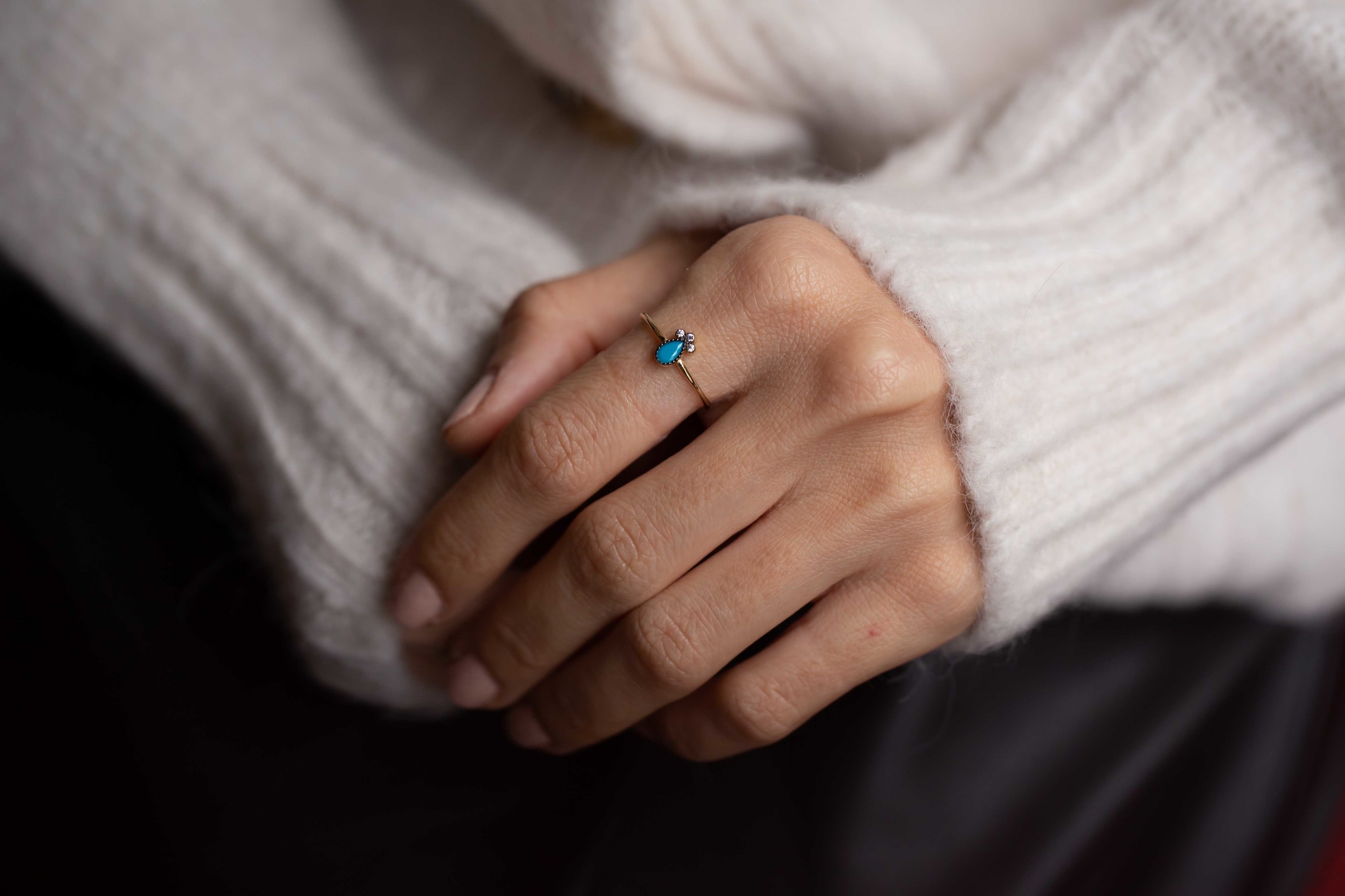 Firuze Damla Yüzük