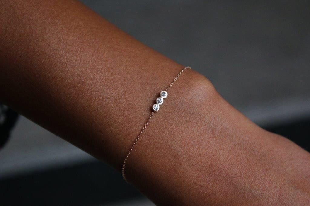 Mini Üç Taş Pırlanta Bilezik