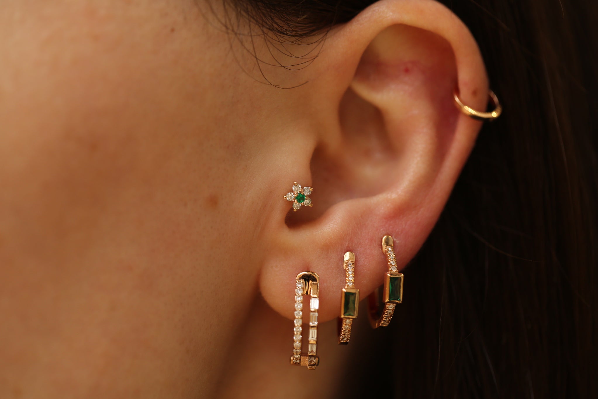 Cemre Zümrüt Tragus