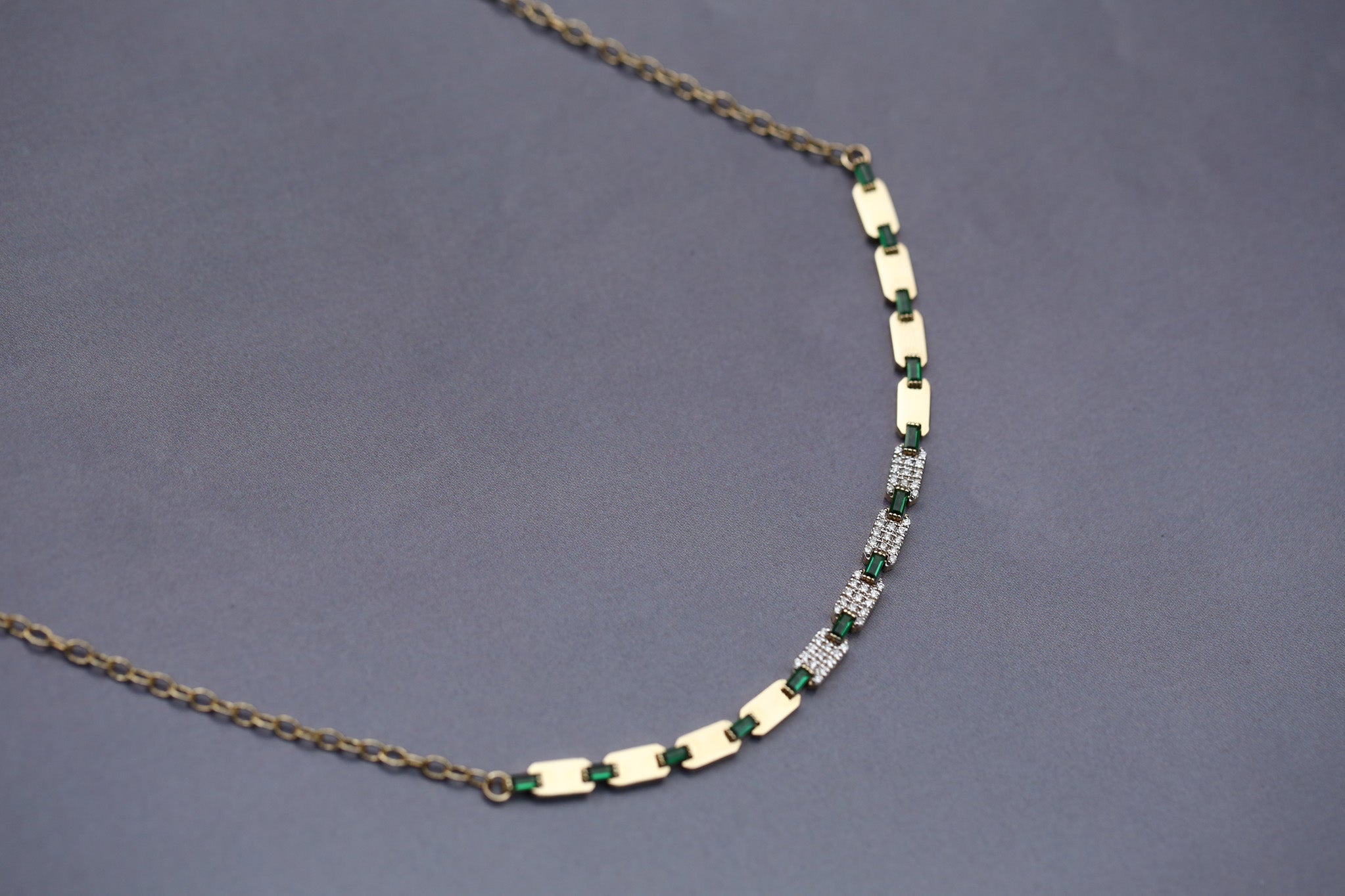 Mahal Green Choker