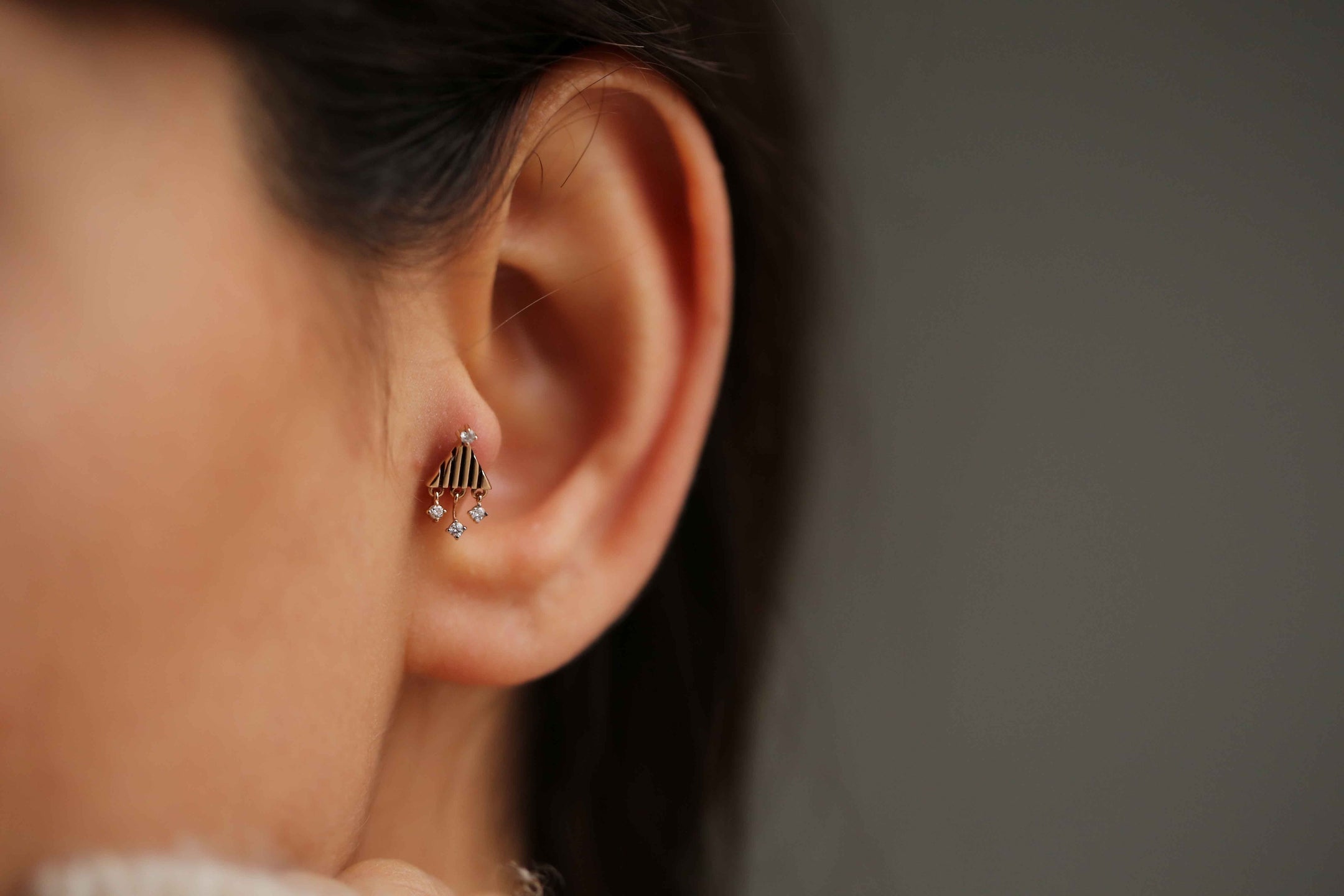 Üçgen Sallantılı Tragus